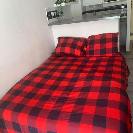 Studio A Mantes Екстериор снимка